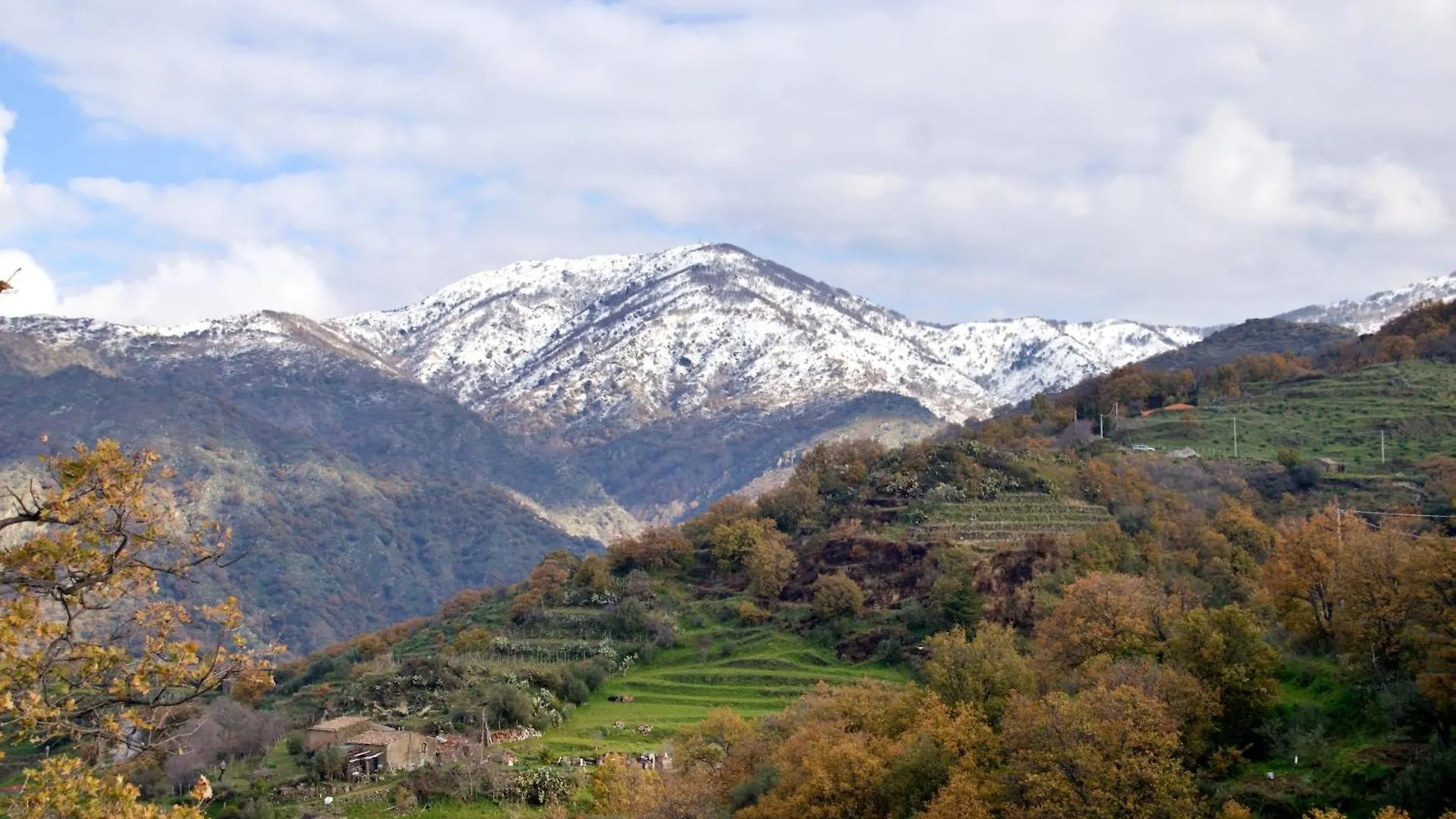 Accommodatie bij particulieren Vista Alcantara - Wellness Mountain-Top Retreat Motta Camastra Italië